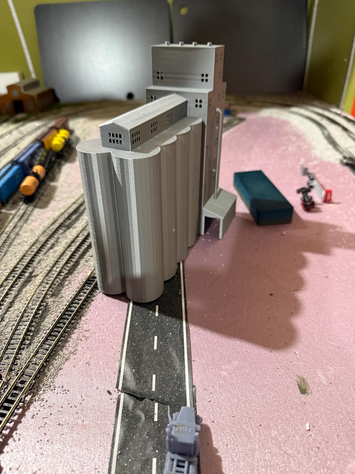Grain Elevator Silos - N Scale 1:160 | NO ASSEMBLY