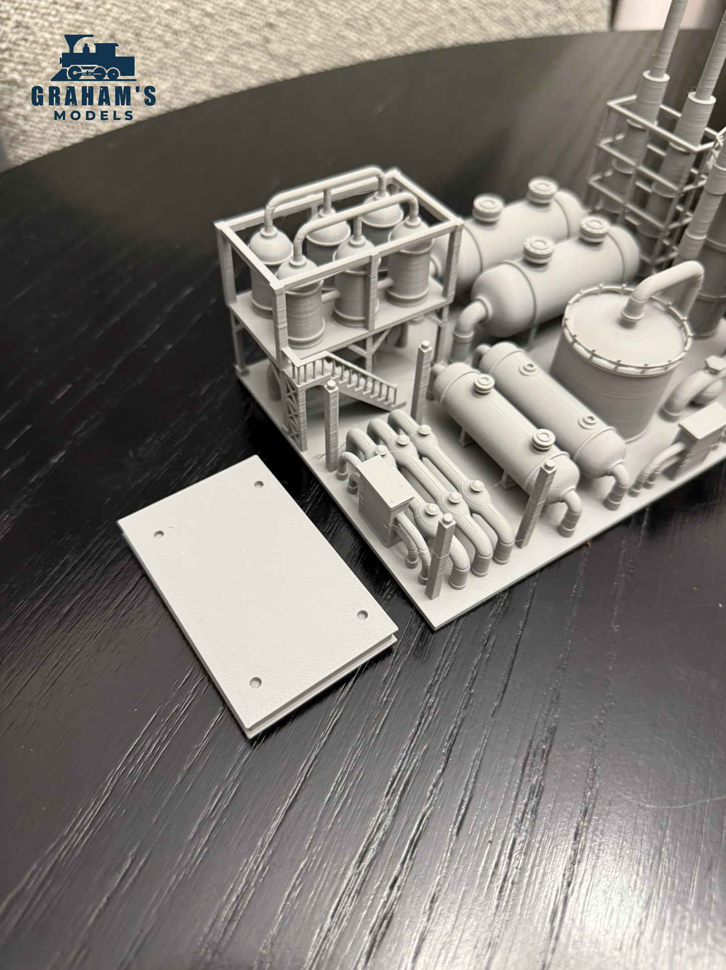 N Scale Fuel Storage Distribution Facility / 1:160 Gauge/ No Assembly Required - Graham’s Models