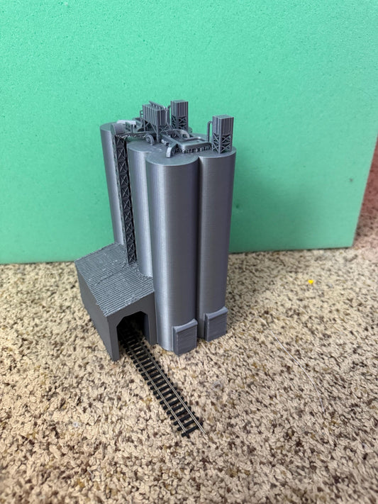 Generic Cement Company Silos - N Scale 1:160 | NO ASSEMBLY REQUIRED / Built and ready