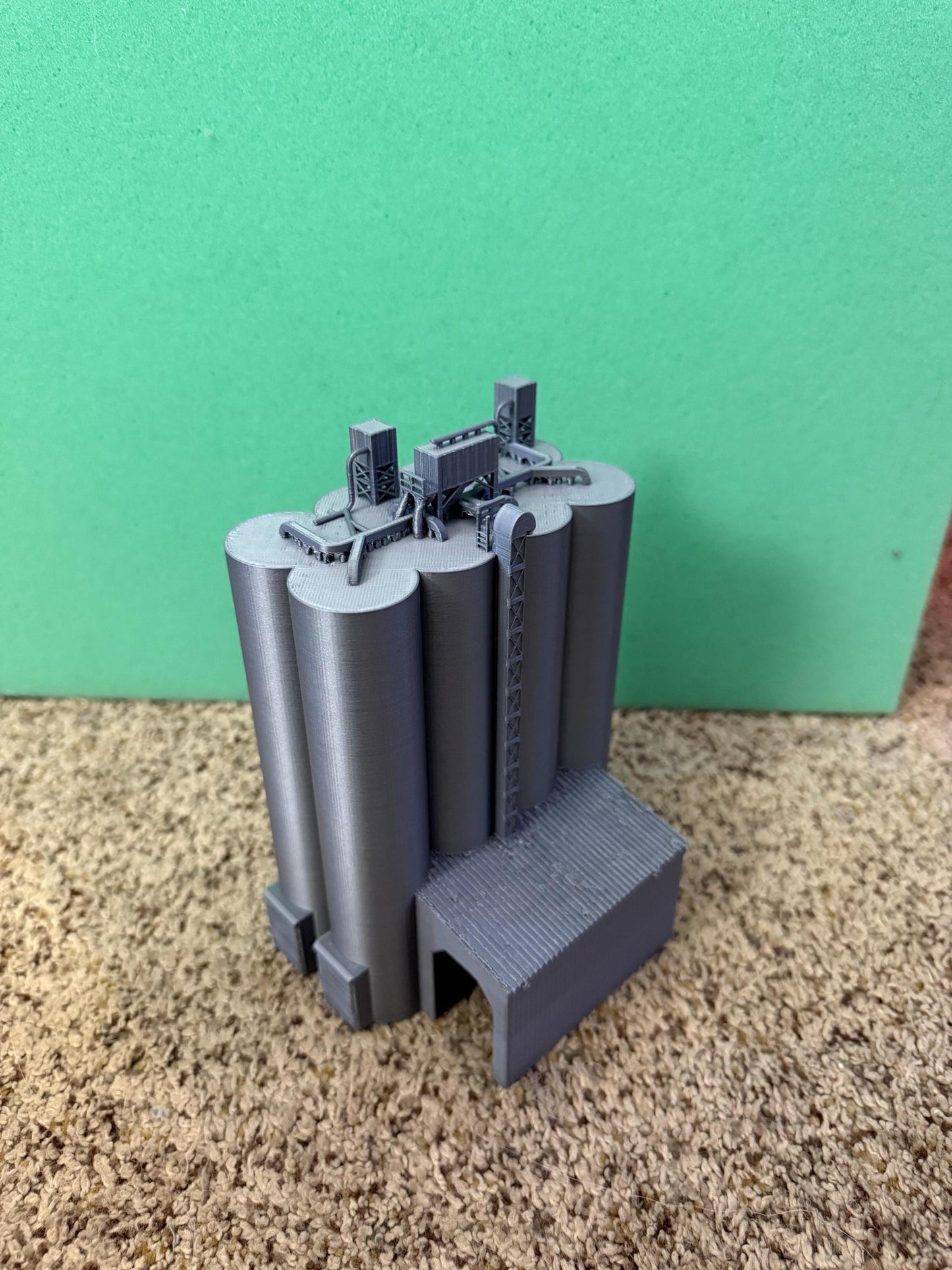 Generic Cement Company Silos - N Scale 1:160 | NO ASSEMBLY REQUIRED / Built and ready
