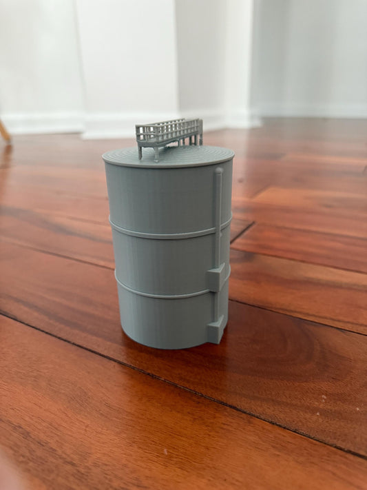 HO Scale Oil Tank 1:87 Gauge | No Assembly Required - Built and Ready - Oil Industry - Model trains, dioramas, miniature