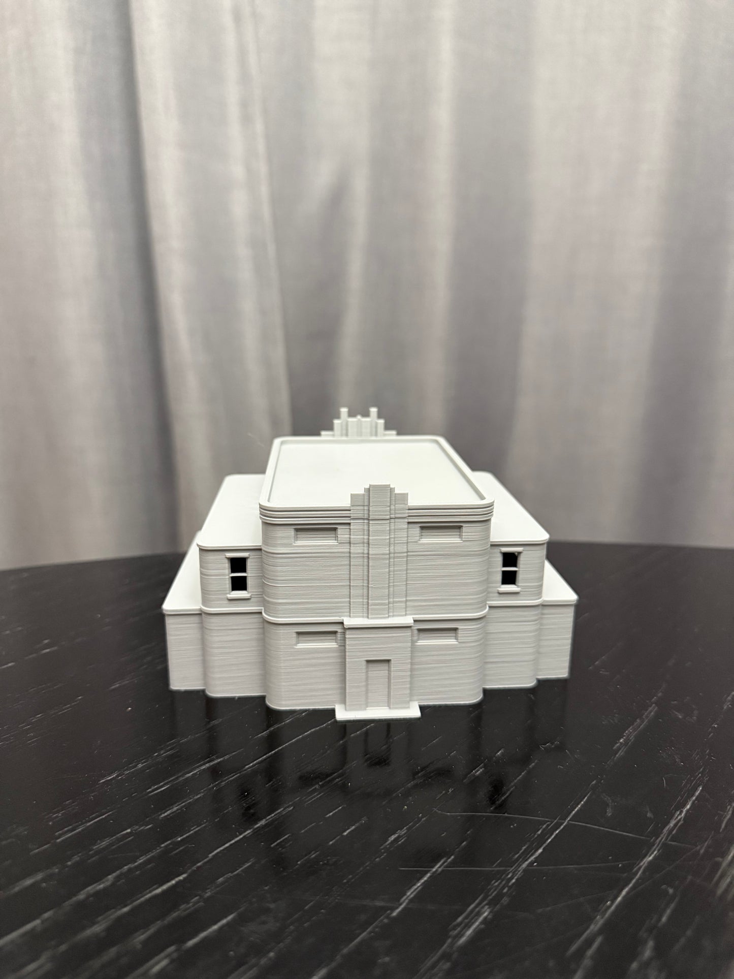 N Scale Movie Theater - Cinema 1:160 Gauge - Prebuilt and Assembled - Graham’s Models