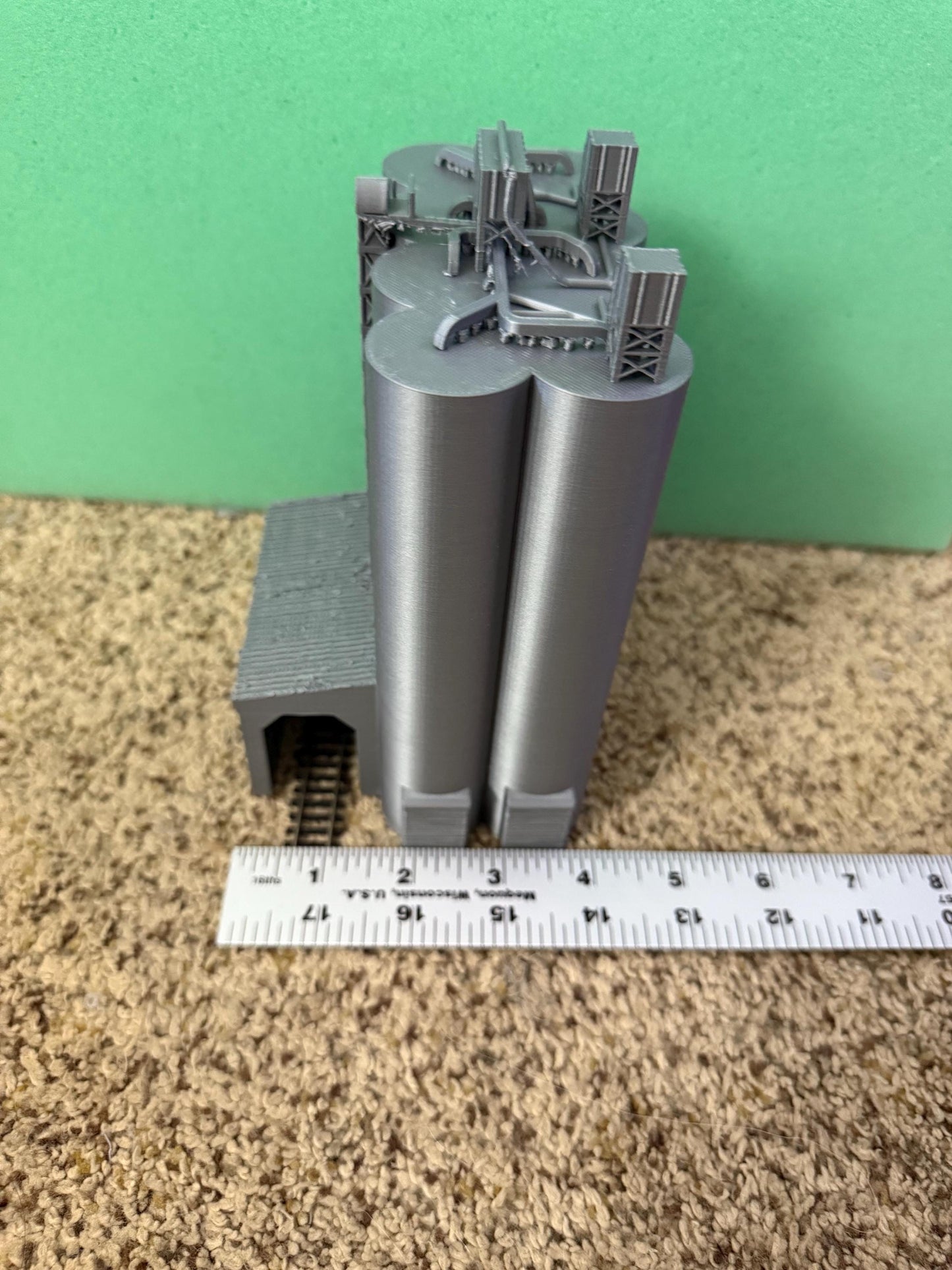 Generic Cement Company Silos - N Scale 1:160 | NO ASSEMBLY REQUIRED / Built and ready