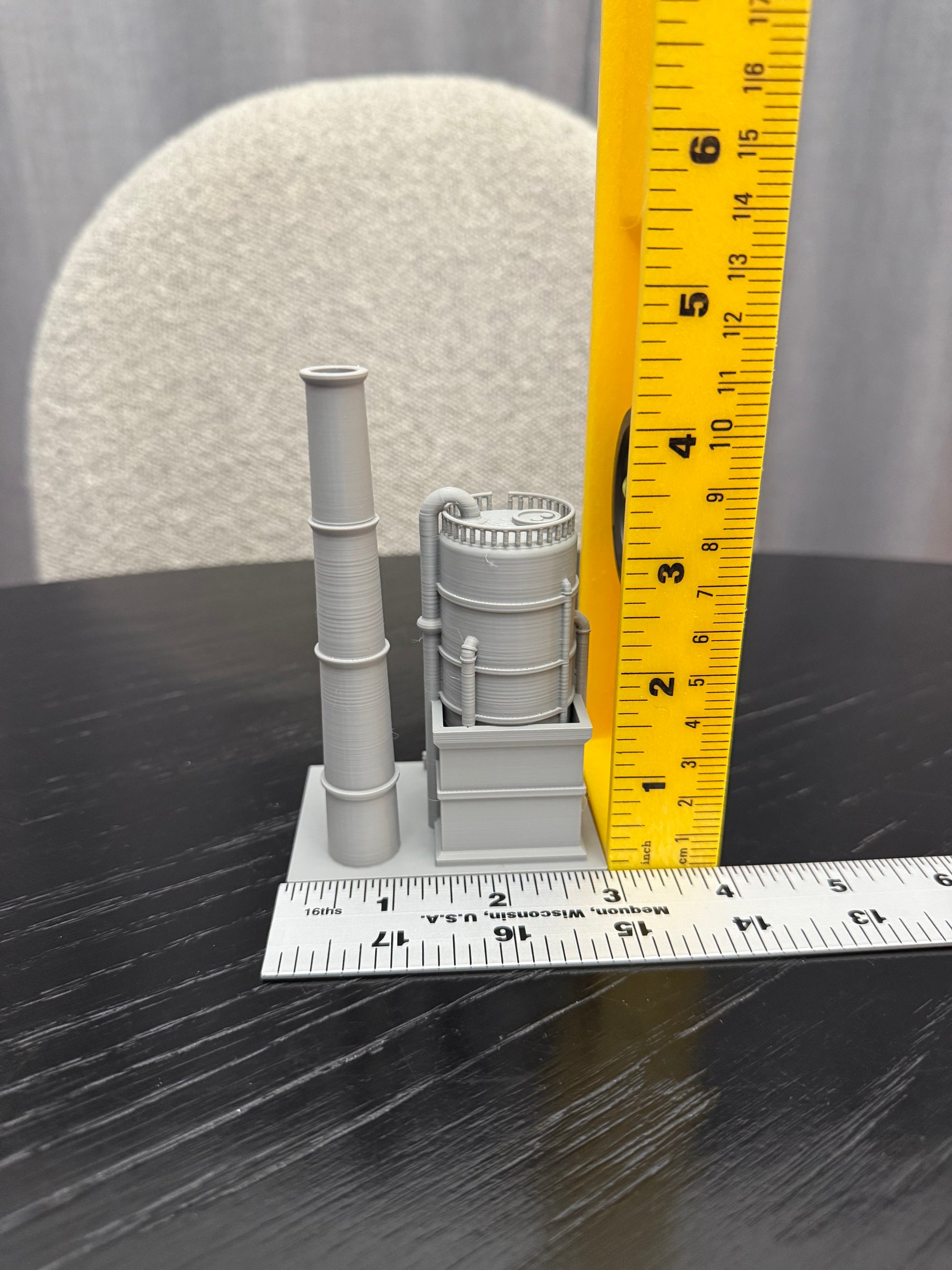 N Scale Small Oil Refiner / 1:160 Gauge/ Built And Ready - Graham’s Models