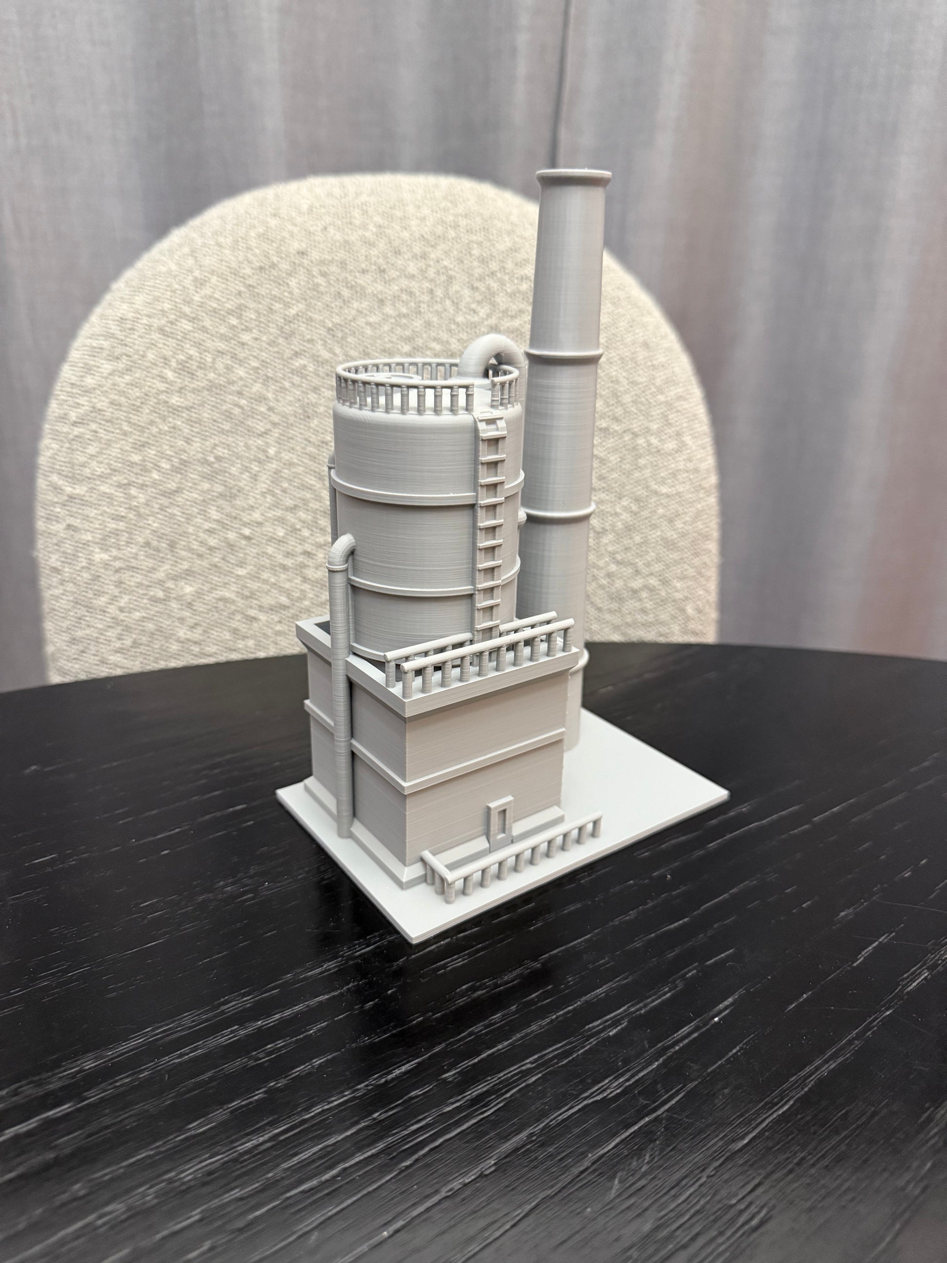 HO Scale Small Oil Refiner / 1:87 Gauge/ Built And Ready - Graham’s Models