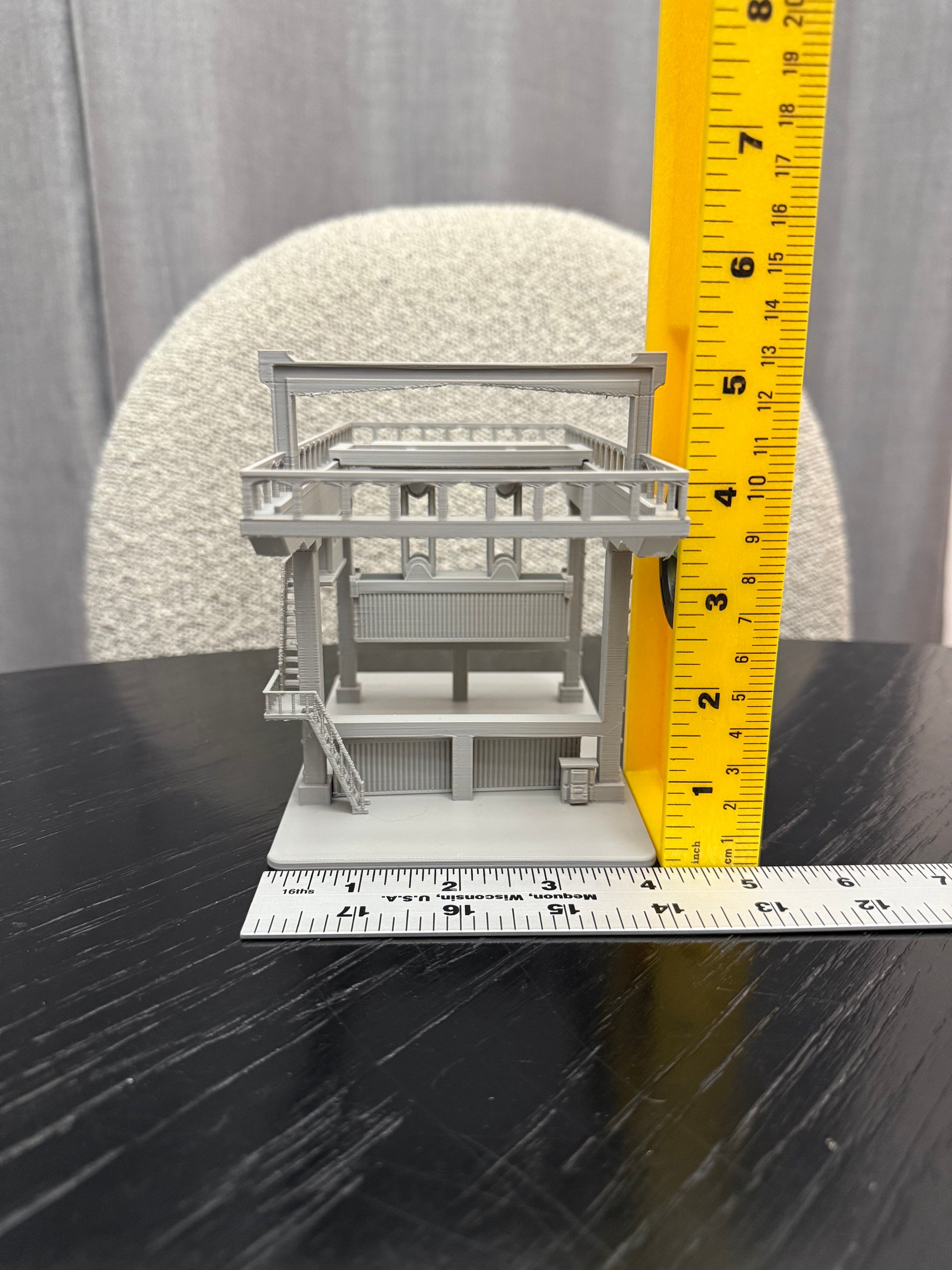 N Scale Container Crane / 1:160 Gauge / Mostly Assembled - Graham’s Models