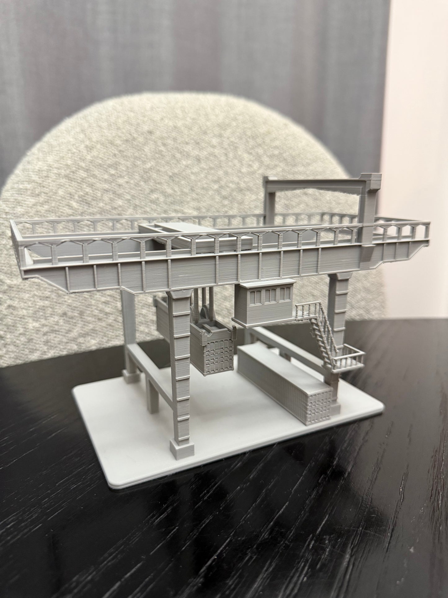 N Scale Container Crane / 1:160 Gauge / Mostly Assembled - Graham’s Models