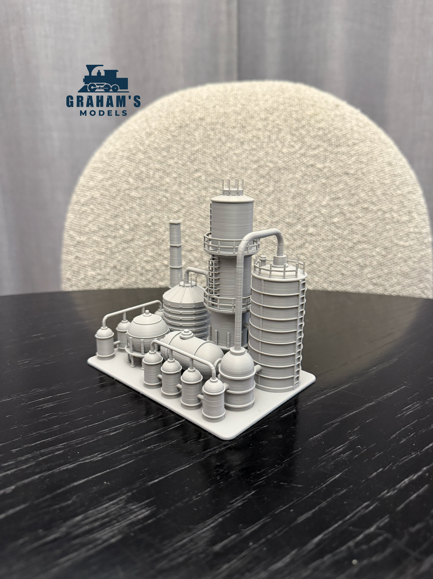 N Scale Oil Refinery / 1:160 Gauge/ No Assembly Required - Built And Ready - Graham’s Models
