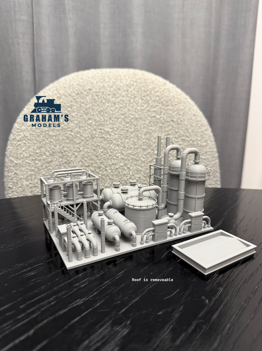 N Scale Fuel Storage Distribution Facility / 1:160 Gauge/ No Assembly Required