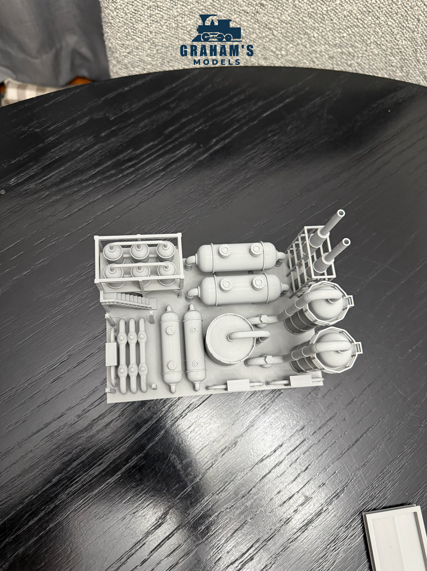 N Scale Fuel Storage Distribution Facility / 1:160 Gauge/ No Assembly Required - Graham’s Models