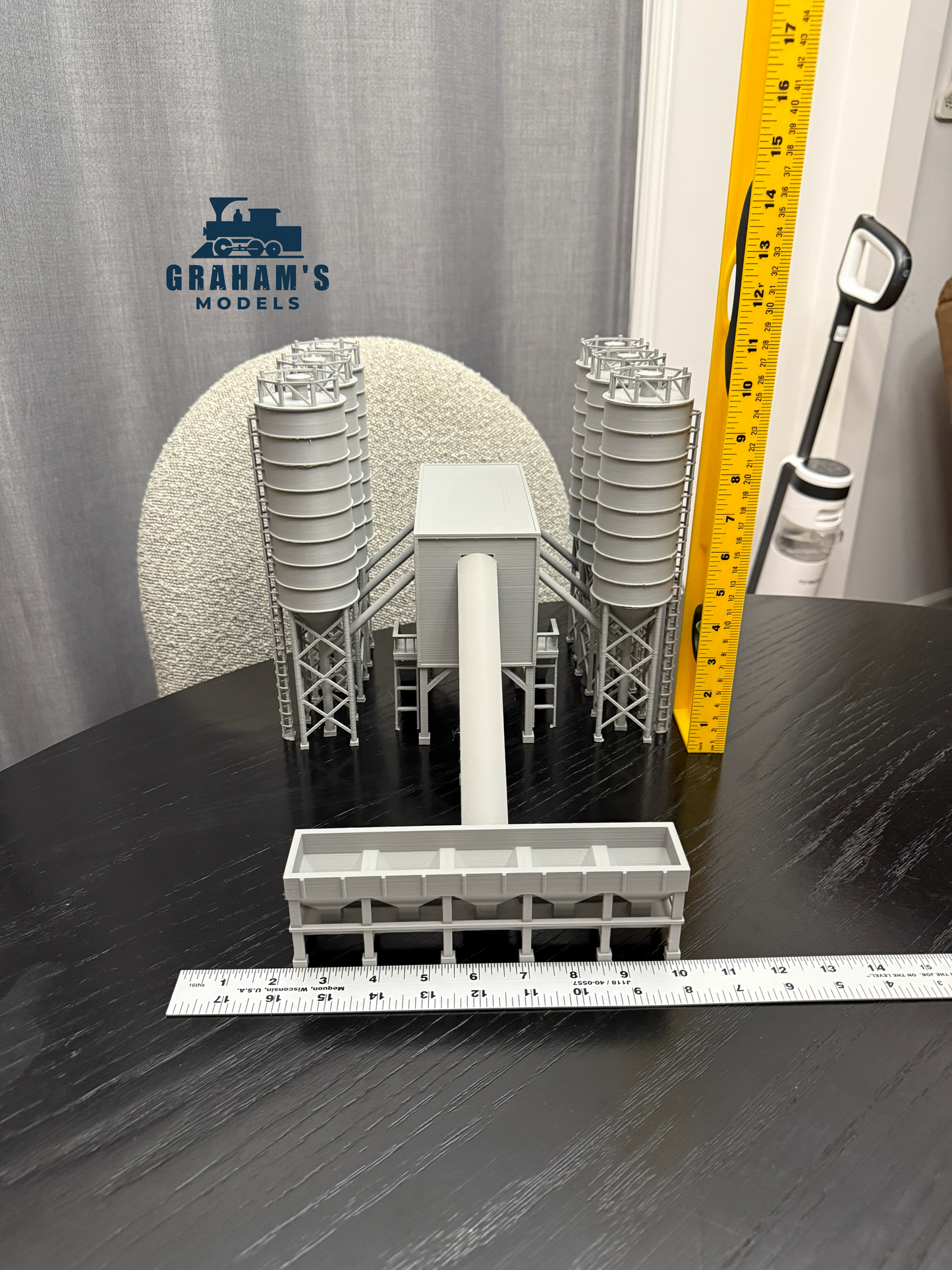 HO Scale Cement Plant Concrete Factory / 1:87 Gauge / Prebuilt and Assembled - Graham’s Models