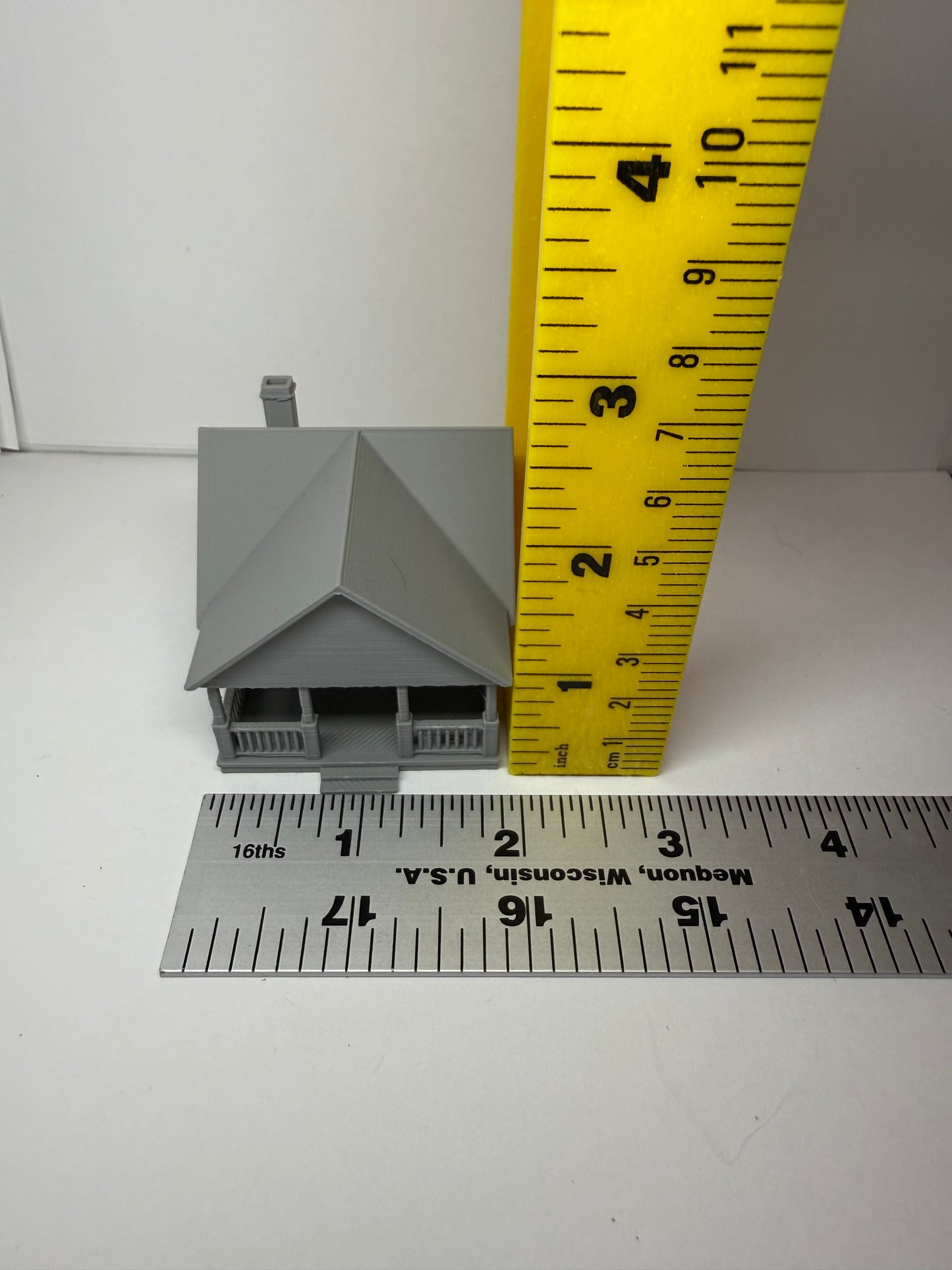 Cozy Craftsman Cottage  House (2 Pk) - N Scale 1:160 - | Prebuilt Building - Graham’s Models