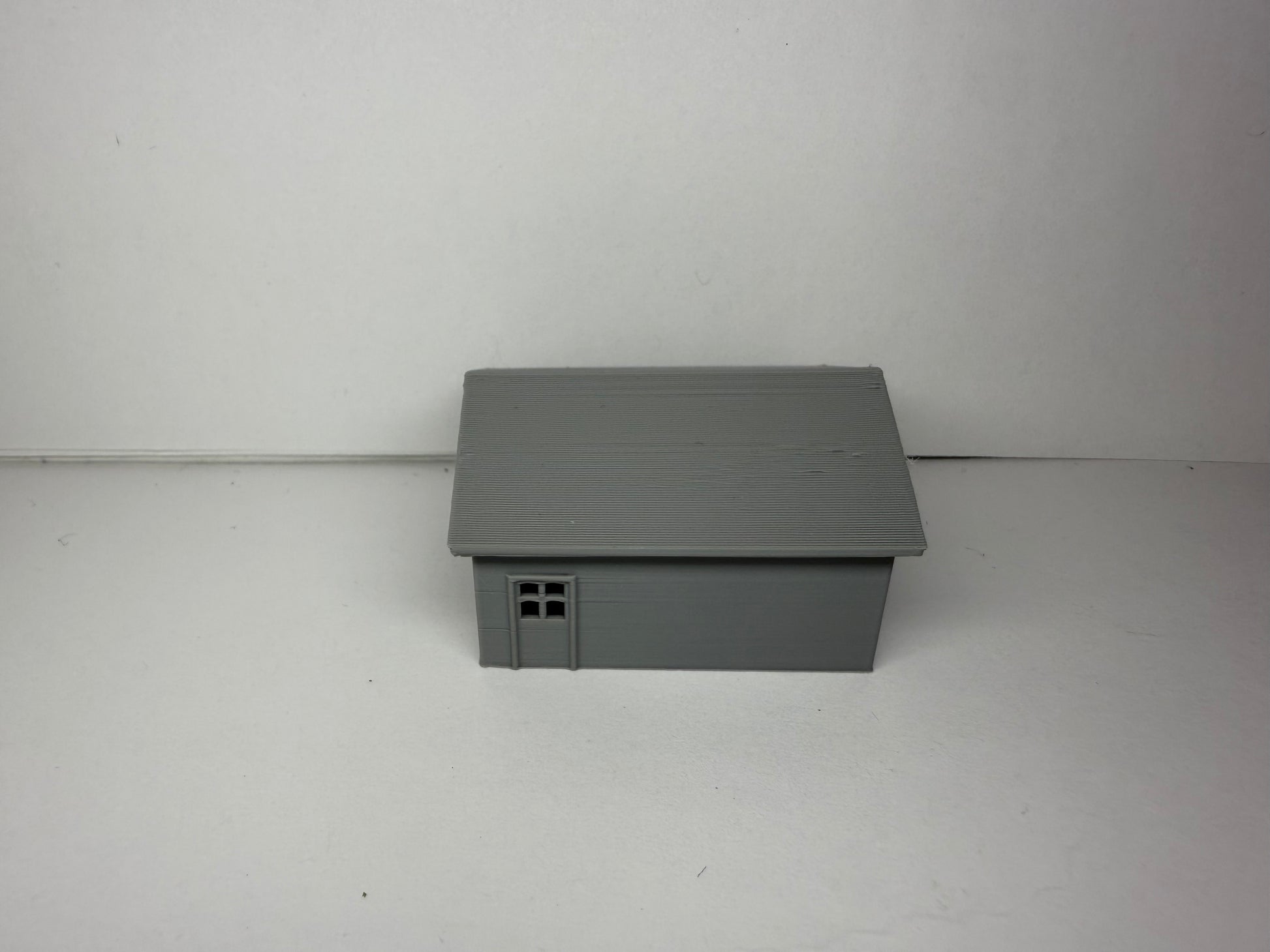 Detached 2 Car Garage (4 Pk) - N Scale - 1:160 Gauge - No Assembly Required - Graham’s Models