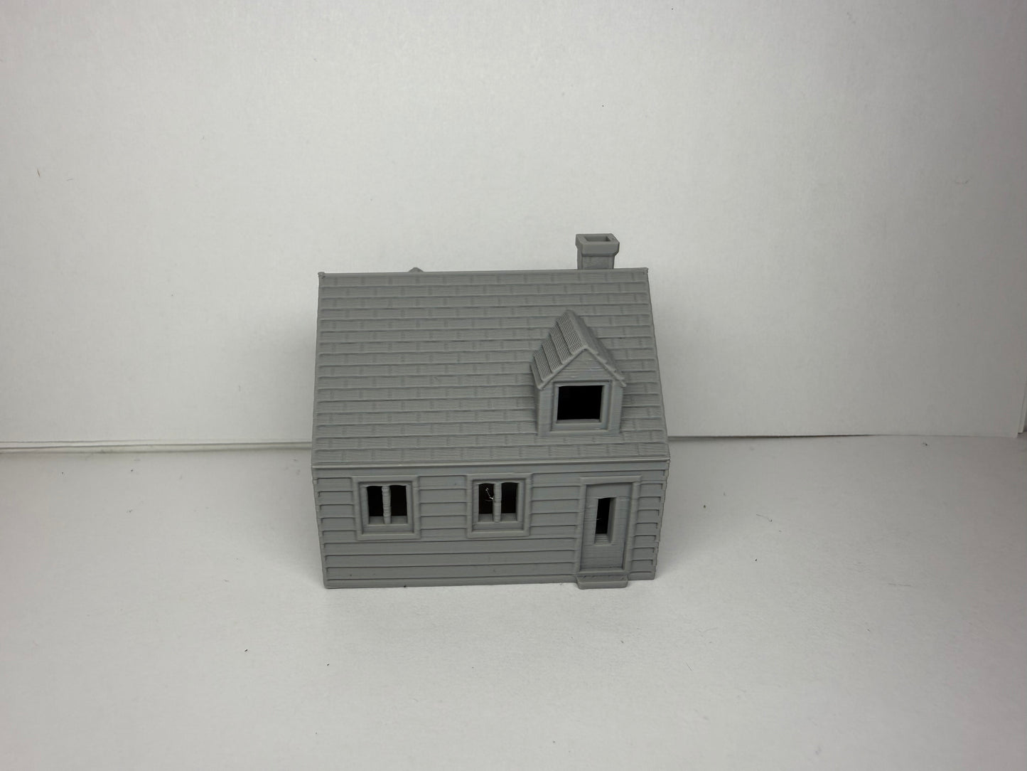 Charming Cape Cod House (3 Pk) - N Scale 1:160 - Prebuilt N Gauge House - Graham’s Models