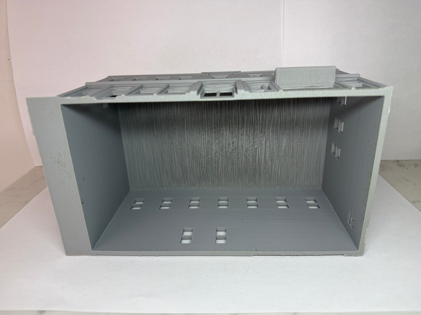 HO Scale Commercial Building 1:87 Gauge - Downtown Building - Built And Ready - Graham’s Models