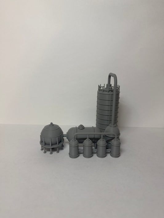 N Scale Fuel Storage / Chemical Factory / 1:160 Gauge/ No Assembly Required - Graham’s Models