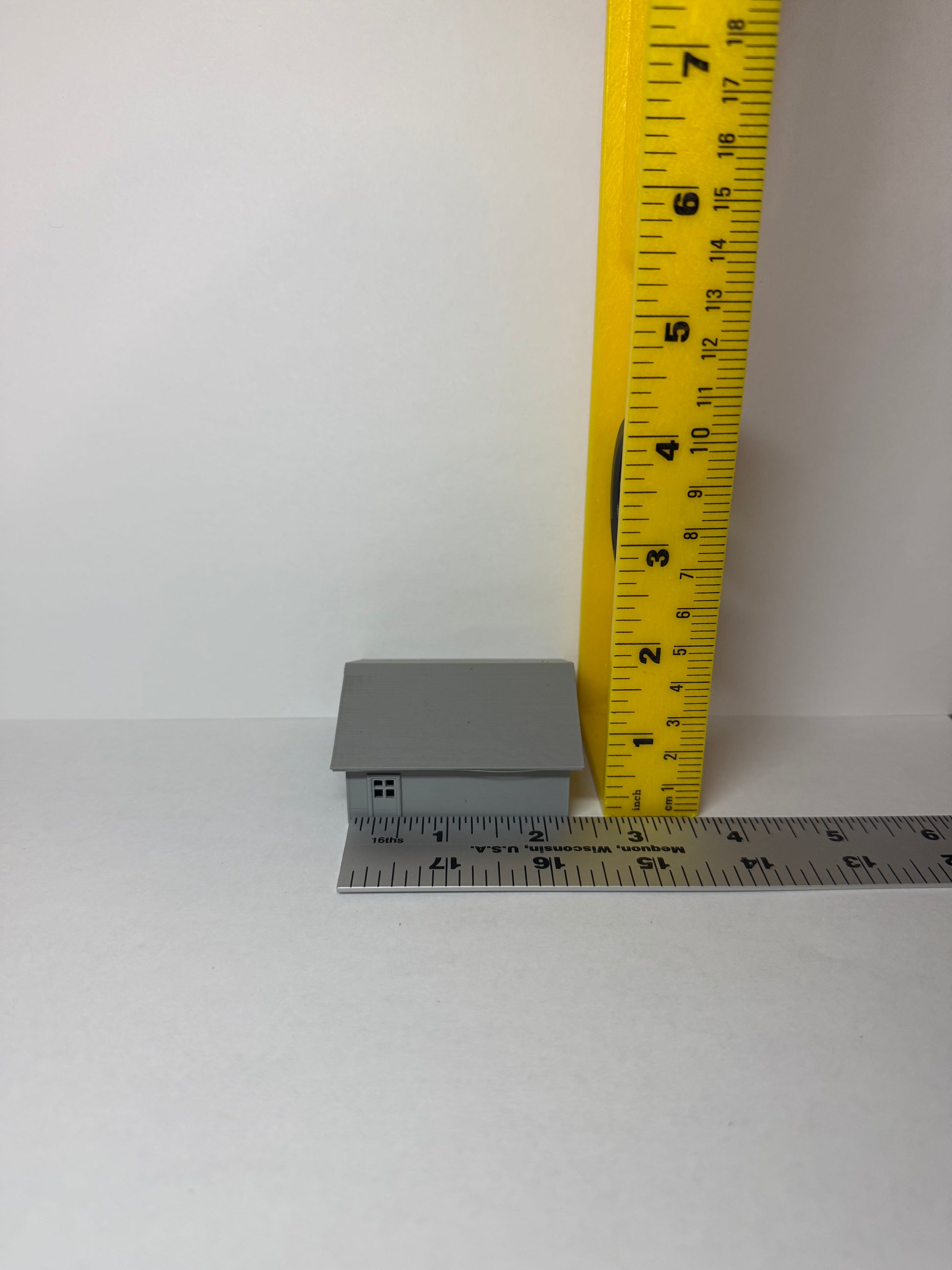 Detached 4 Car Garage (2 Pk) - N Scale - 1:160 Gauge - No Assembly Required - Graham’s Models