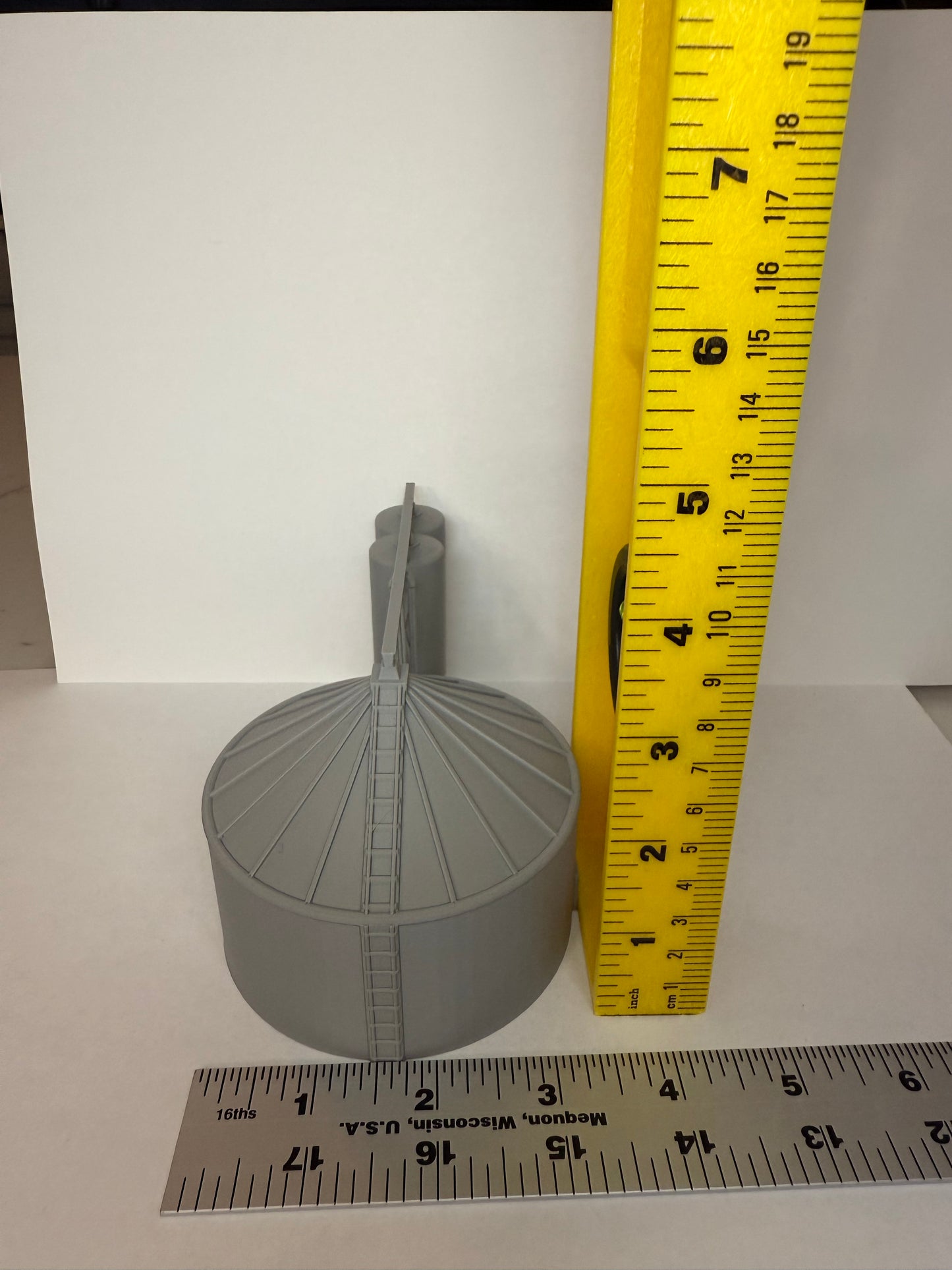 N Scale Grain Silos / 1:160 Scale / No Assembly Required - Built And Ready - Graham’s Models