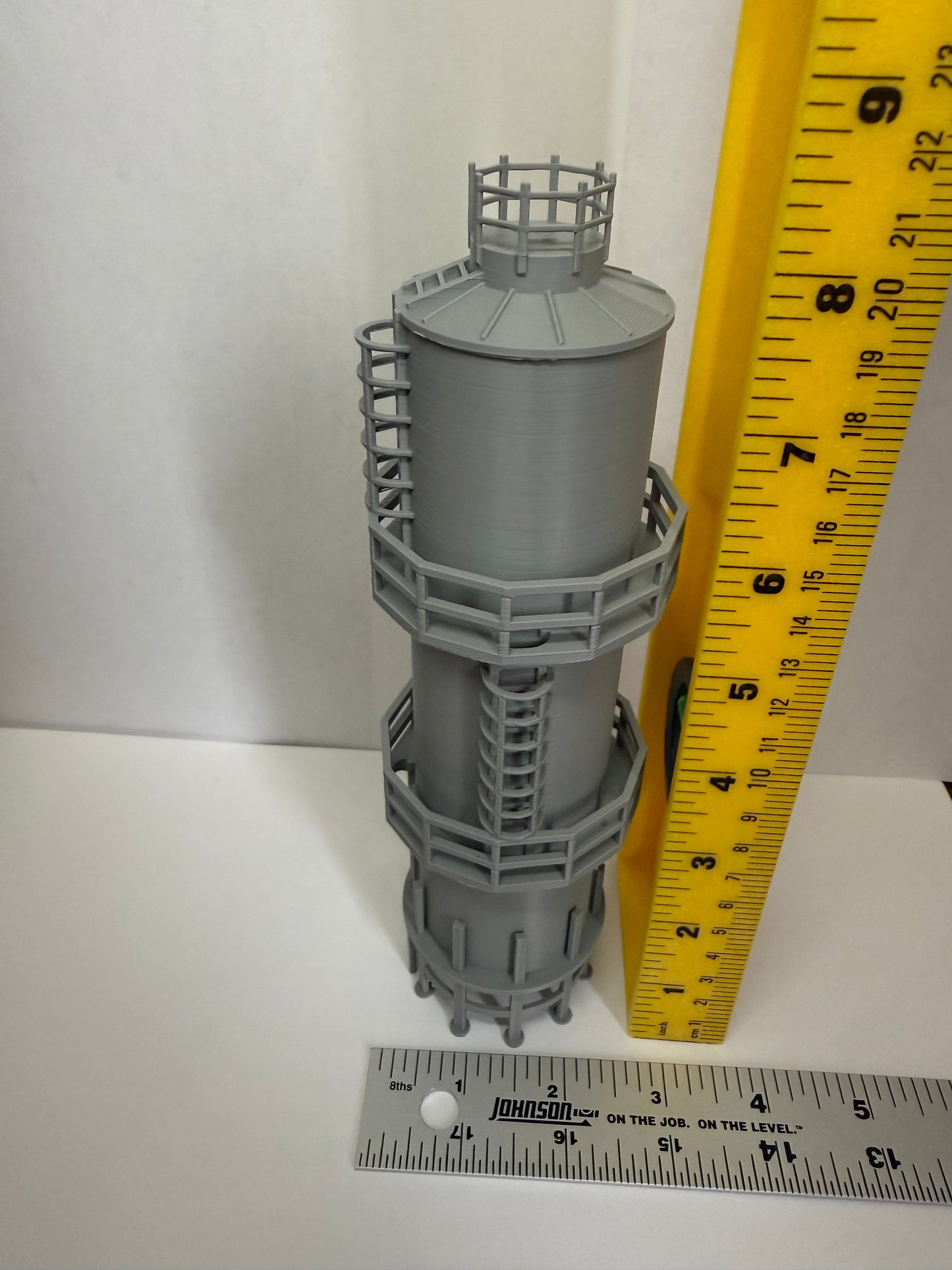 HO Scale Fuel Tank Storage Silos/ 1:87 Gauge - Prebuilt Models - Assembled - Graham’s Models