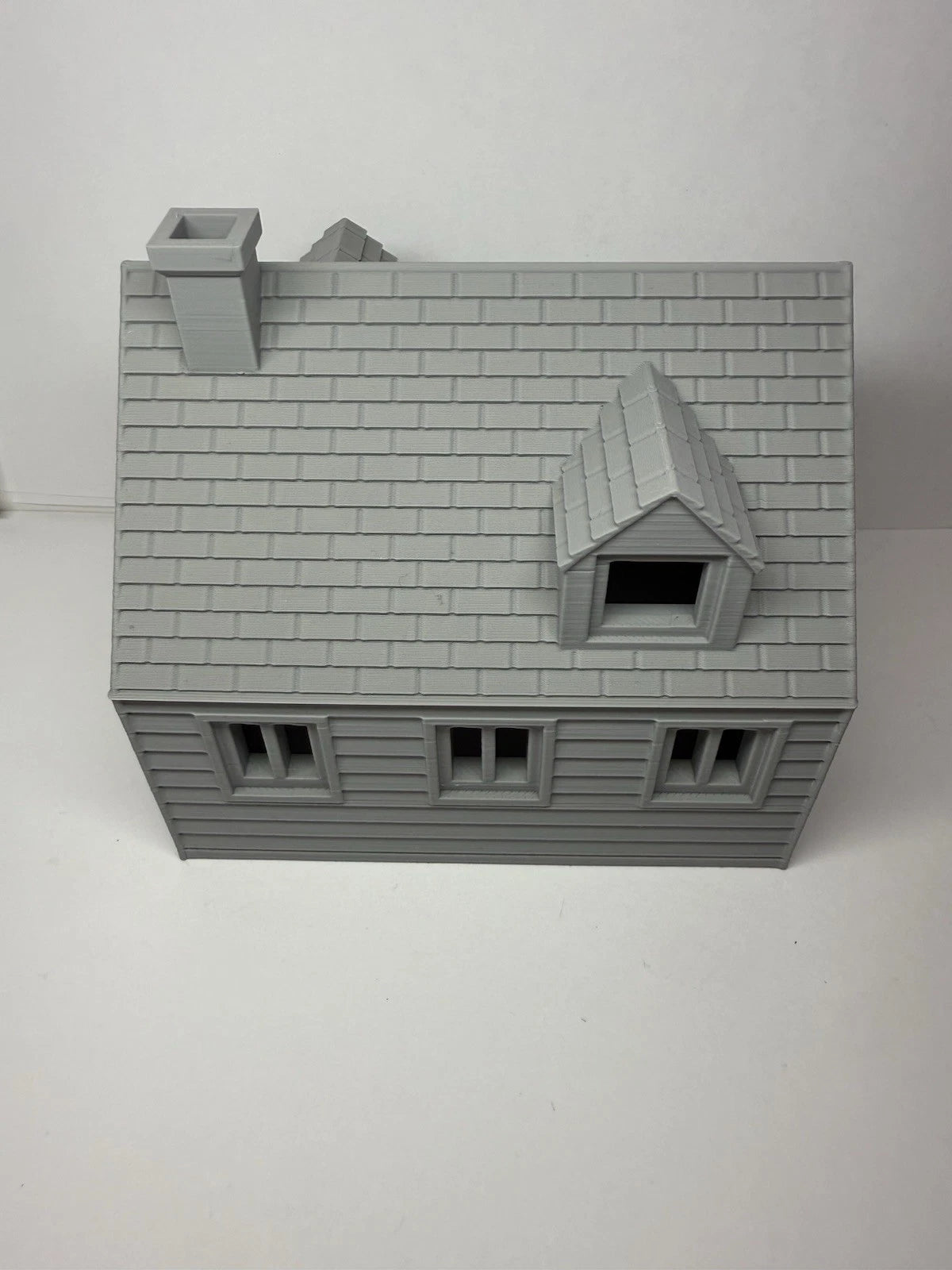 Charming Cape Cod House - HO Scale 1:87 - | Pre assembled - Built Up Building - Graham’s Models