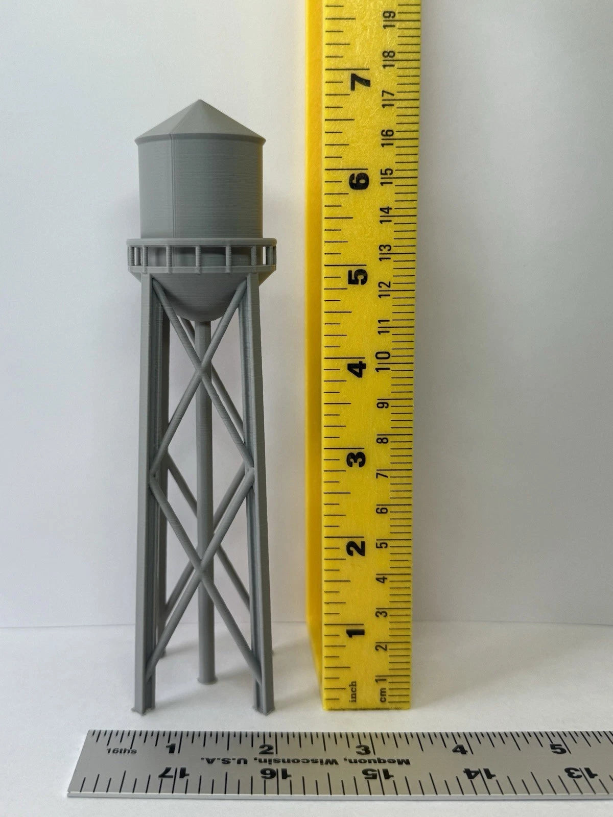 N Scale Water Tower - Assembled - 1:160 Gauge - Graham’s Models