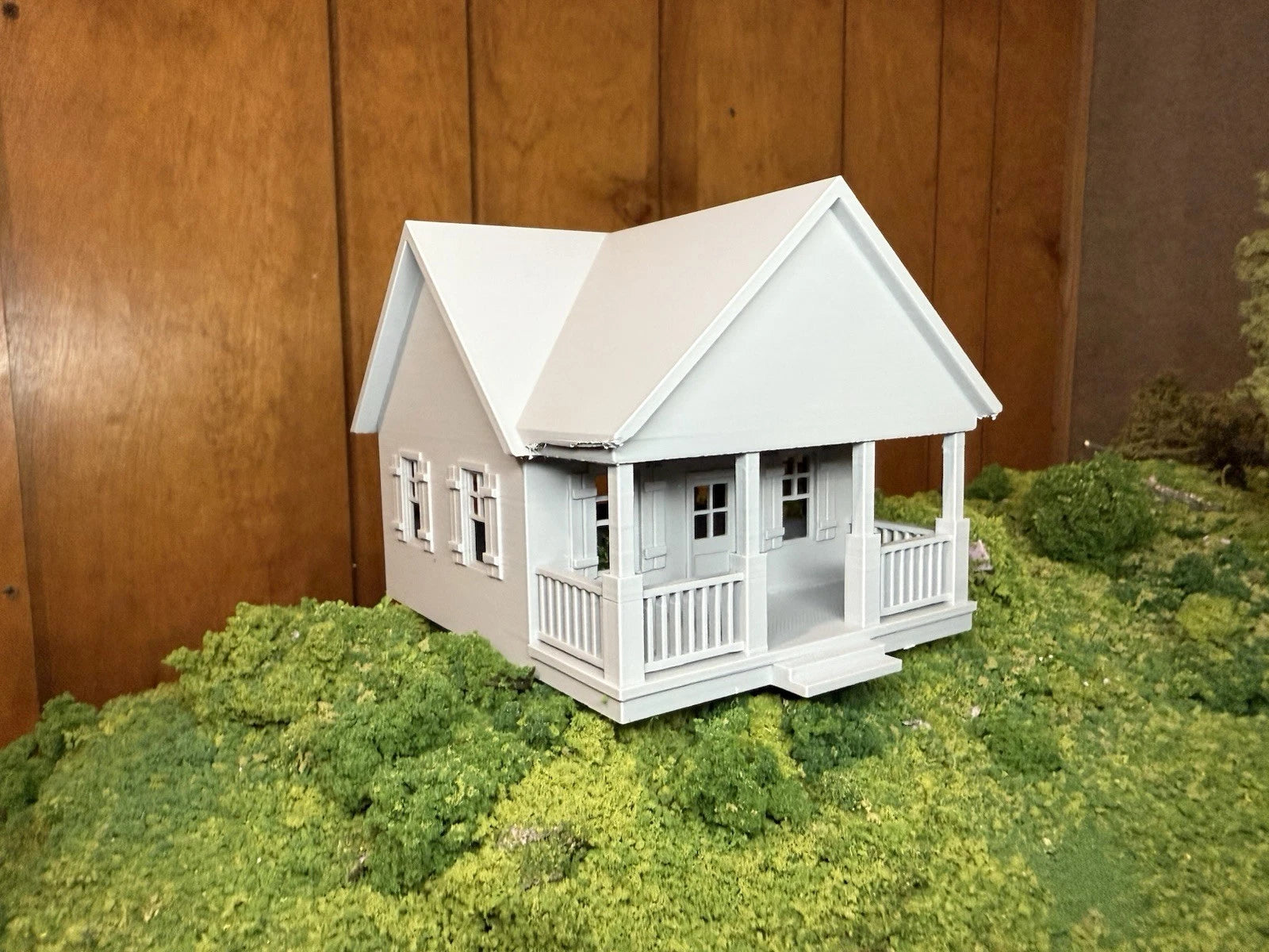 Craftsman House - HO Scale 1:87 Gauge - Buildings Built Up And Assembled - Graham’s Models