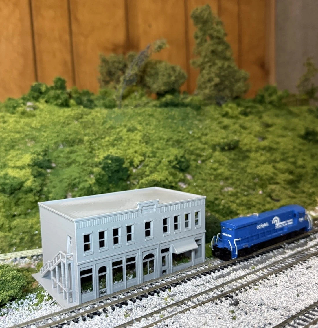 N Scale Commercial Building 1:160 Gauge - Downtown Building - Built And Ready - Graham’s Models